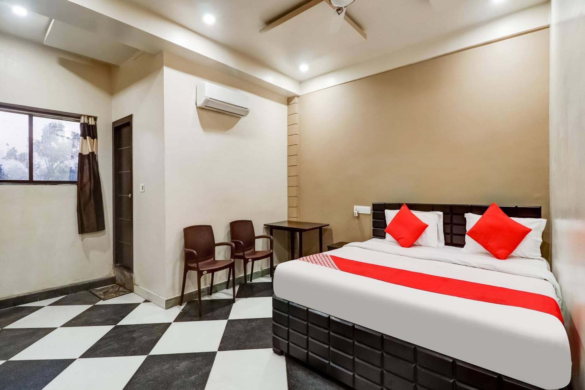 Super Hotel O Oxy Mini Punjab Hill Side Rooms Jamshedpur Bagian luar foto