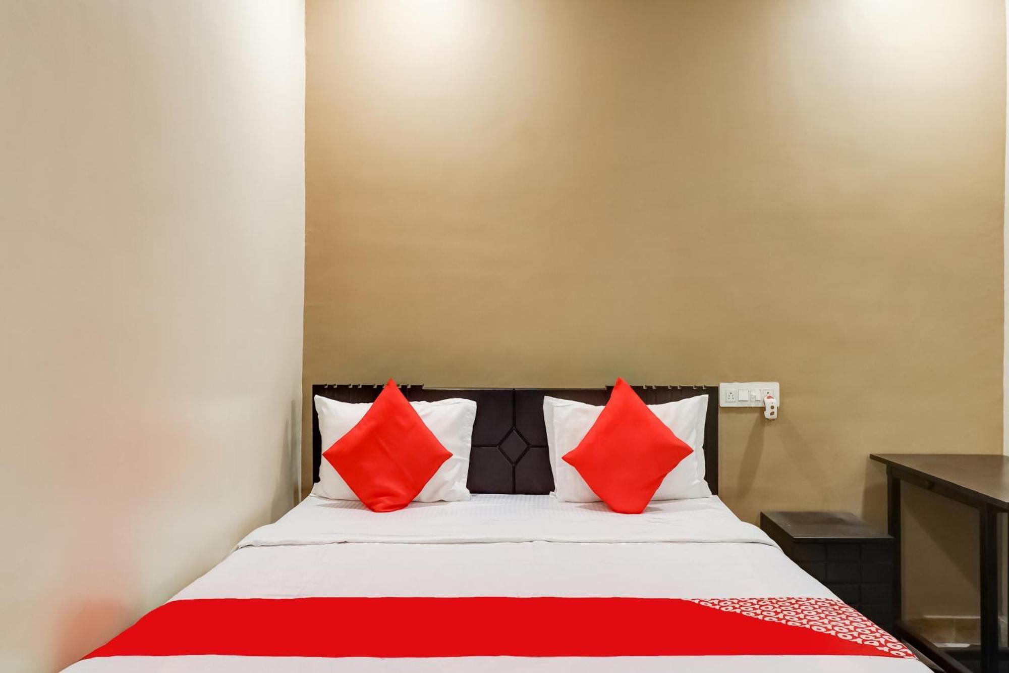 Super Hotel O Oxy Mini Punjab Hill Side Rooms Jamshedpur Bagian luar foto